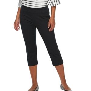 NWT Croft & Barrow Capri Pants, Black, Size 8 Petite
